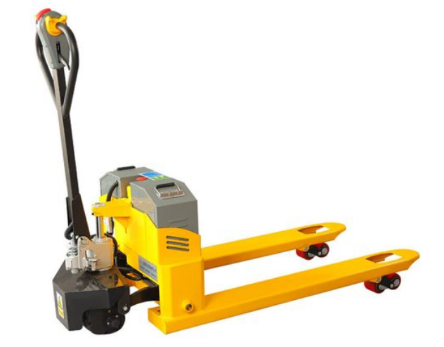 保證手動叉車行進速度的可控性很重要